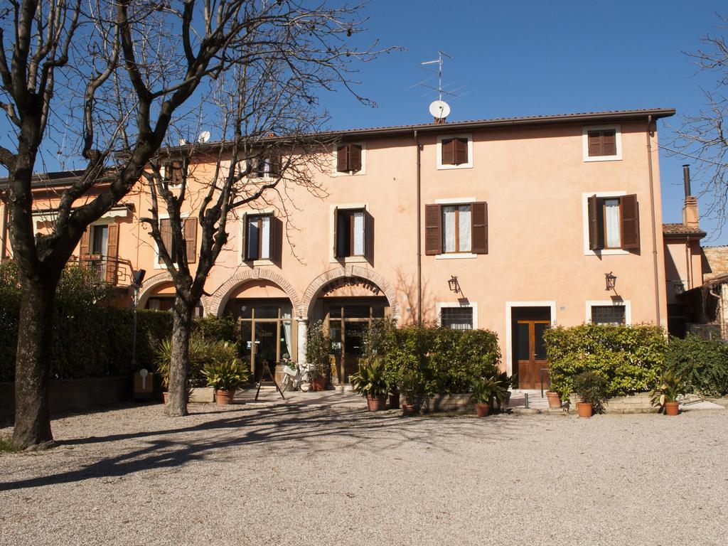 Boutique Hotel Corte Malaspina Castelnuovo del Garda Kültér fotó