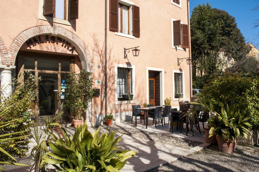 Boutique Hotel Corte Malaspina Castelnuovo del Garda Kültér fotó