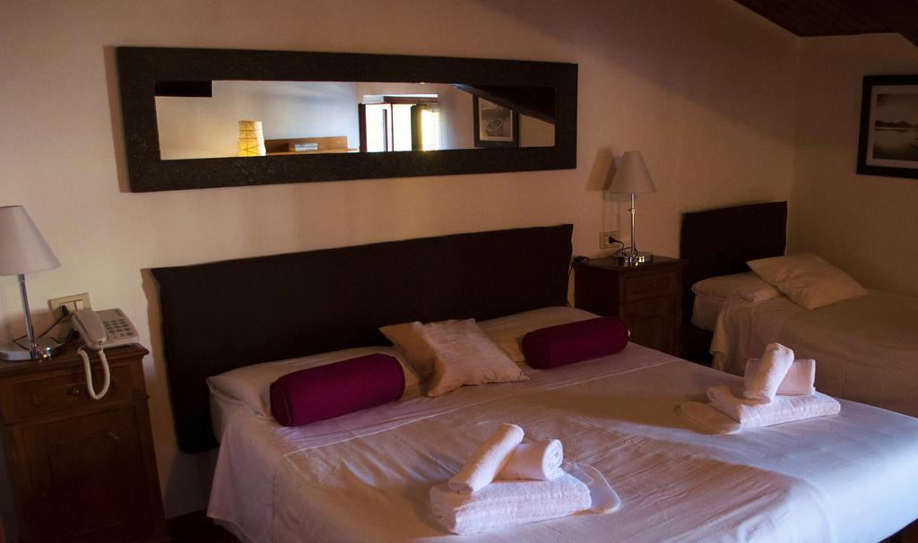 Boutique Hotel Corte Malaspina Castelnuovo del Garda Kültér fotó